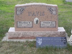 Vivian L Davis