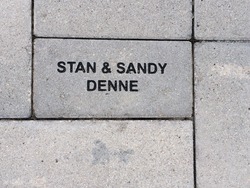 Denne, Sandy