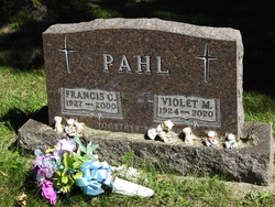 Violet Pahl